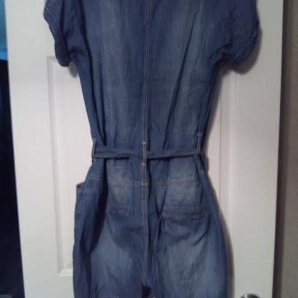 Springfield Light Wash Denim Short Sleeve Romper - Picture 3 of 4